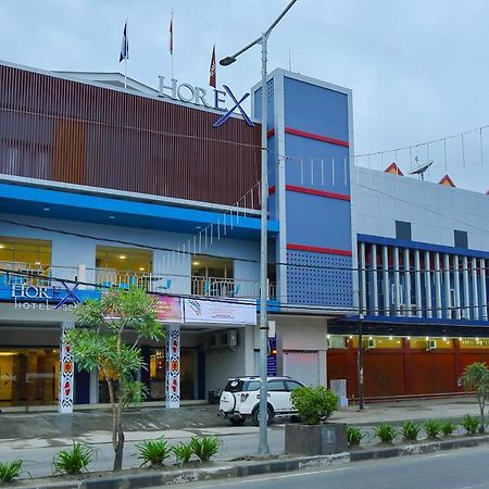 Horison Express Sentani Hotel Jayapura Exterior photo